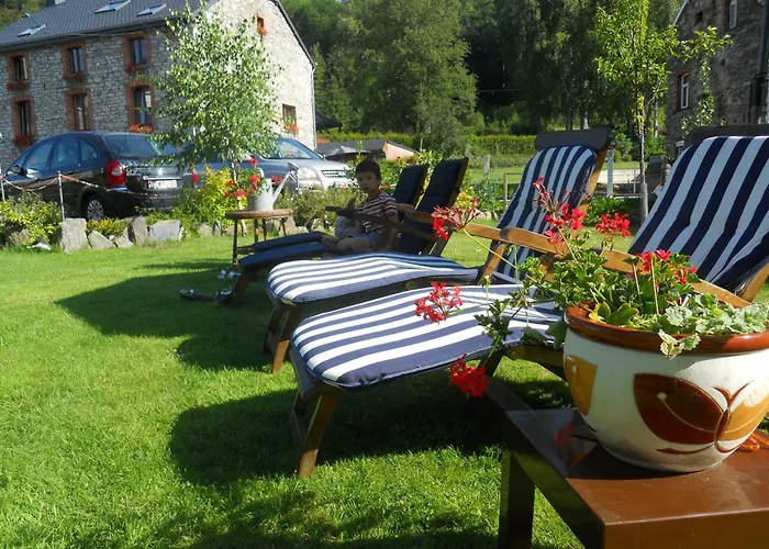 Nord Sud Bed & Breakfast Salmchâteau