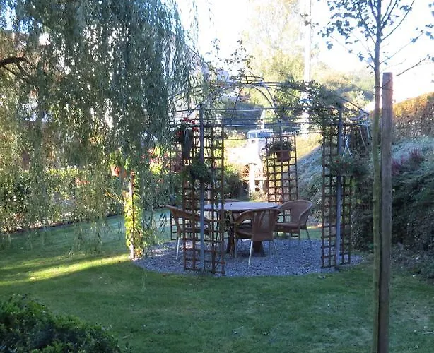 Oda ve Kahvaltı Nord Sud Salmchâteau